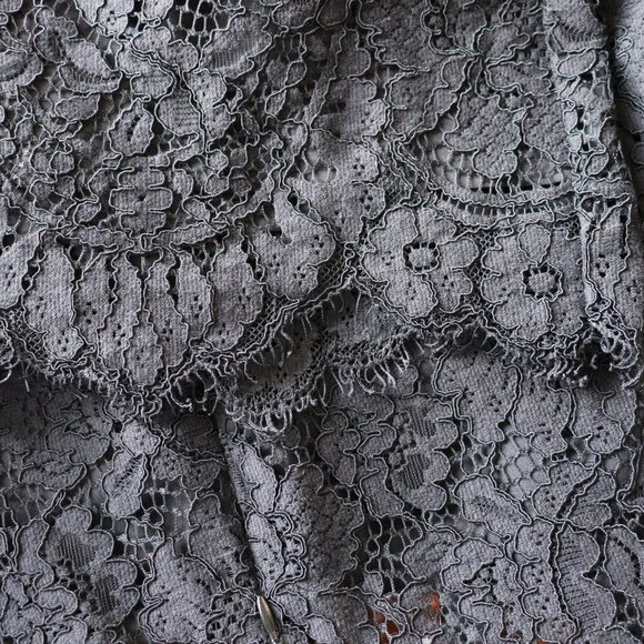 Banana Republic Women's Sz 8 Black Lace 1/4 Length Sleeve Crewneck Midi Dress‎ - Picture 9 of 14